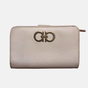 SALVATORE FERRAGAMO WALLET